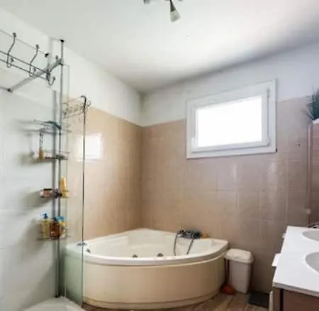 Maison Avec Jardin Proche Du Tram Apartment Le Cres