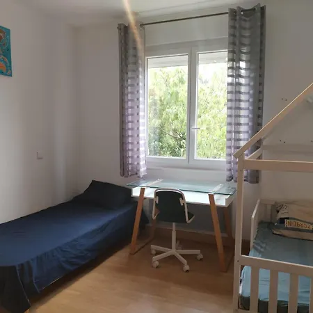 Maison Avec Jardin Proche Du Tram * Le Cres
